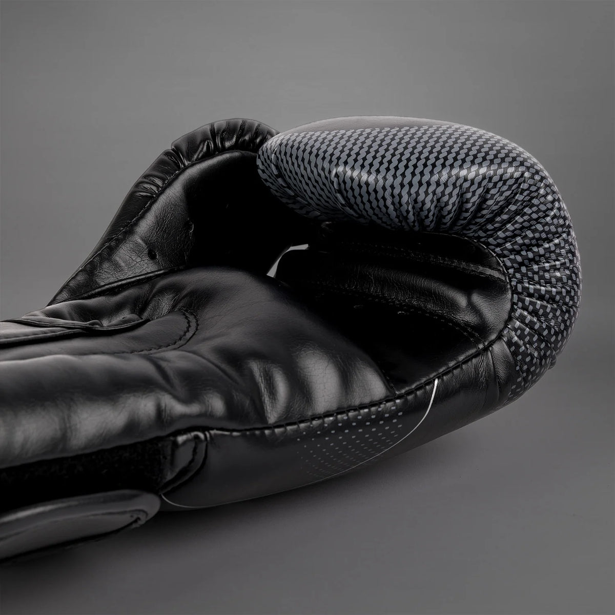 GANTS VENUM